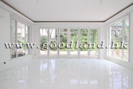 【西貢海景村屋出售】交通便利・品味裝修
