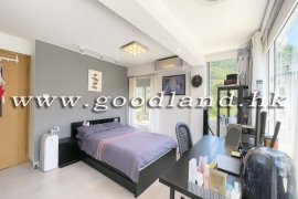 Clear Water Bay Prestigious Village House For Sale