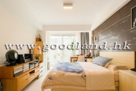 Clear Water Bay Prestigious Village House For Sale