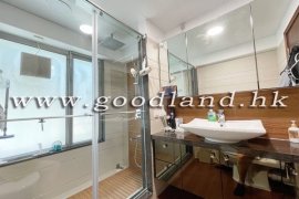Clear Water Bay Prestigious Village House For Sale