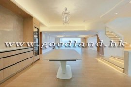 Clear Water Bay Waterfront Villa for Sale