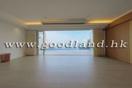 Clear Water Bay Waterfront Villa for Sale
