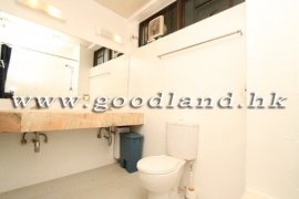 Clear Water Bay Poolside Apartment For Rent