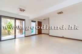 【西貢花園村屋出售及出租】特色裝修・私人花園