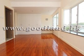Sai Kung Waterfront Villa for Rent | 4BR with 2 En-Suites