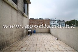 Clear Water Bay Poolside Apartment For Rent