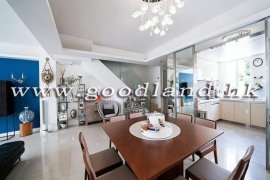 SAI KUNG Villa For Sale | Convenient Location with Front & Back Gardens