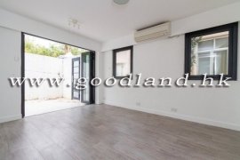 SAI KUNG Villa For Sale | Walk To Town, Front and Back Gardens & 3 Bedrooms