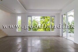 SAI KUNG Villa For Sale | Unobstructed Sea View, Renovated & 3 Parking Spaces