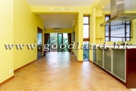 Clear Water Bay Poolside Apartment For Rent