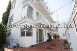 【西貢海景村屋出售】交通便利・綠景