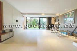 SAI KUNG Villa For Sale | Twin Big House, Huge Lawn Garden, Sea and Greenery Views