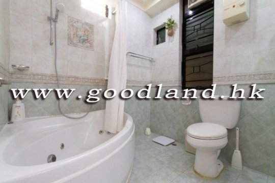 Clear Water Bay Garden Apartment For Sale