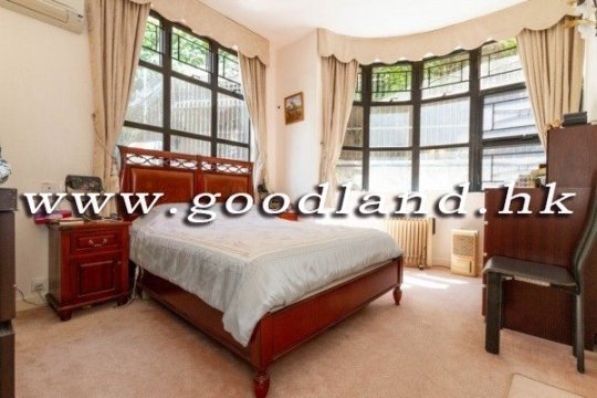 Clear Water Bay Garden Apartment For Sale