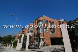 Clear Water Bay Managed Estate Apartment For Sale