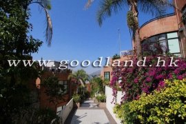 Clear Water Bay Managed Estate Apartment For Sale