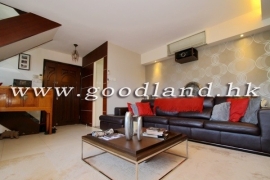 CLEAR WATER BAY Village House with Lawn Garden and Greenery Sea View For Rent