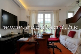 CLEAR WATER BAY Village House with Lawn Garden and Greenery Sea View For Rent