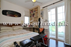 CLEAR WATER BAY Village House with Lawn Garden and Greenery Sea View For Rent