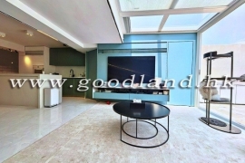 The Palisades Waterfront Villa For Sale | Clear Water Bay