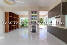 Clear Water Bay Classic Luxury Villa For Sale | Pool