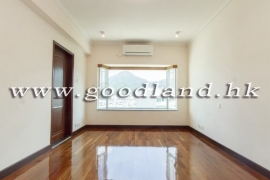 4BR Waterfront Villa for Sale in Sai Kung | Gated Complex