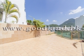 4BR Waterfront Villa for Sale in Sai Kung | Gated Complex