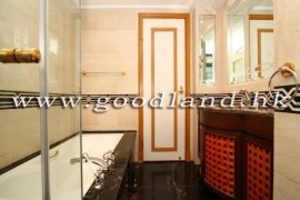 Clear Water Bay Poolside Apartment For Sale