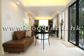 End Unit House with Huge Garden & Garage in Clear Water Bay