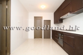 CLEAR WATER BAY Spacious Village House with Parking For Sale