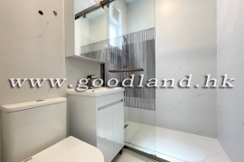 SAI KUNG Sea View Villa with Club Facilities For Sale