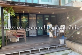 SAI KUNG Villa with Front and Back Garden For Sale