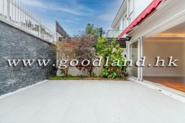 Renovated Clear Water Bay Managed Villa With Garage For Sale