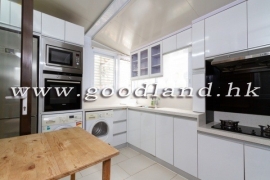 Clear Water Bay Prestigious Apartment For Sale