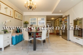 Sai Kung Villa For Sale Prestigious Location