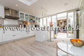 Sai Kung Villa For Sale Prestigious Location