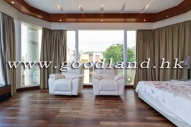 Sai Kung Villa For Sale Managed Complex