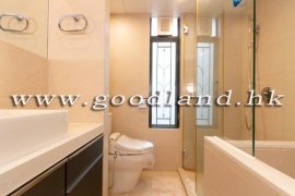 Clear Water Bay Poolside Apartment For Sale