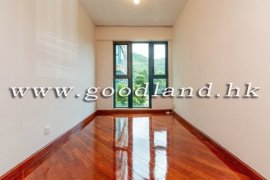Clear Water Bay Poolside Apartment For Sale