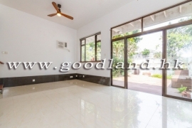 Clear Water Bay End Unit Garden Villa For Sale