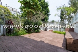 Clear Water Bay End Unit Garden Villa For Sale