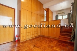 Clear Water Bay End Unit Garden Villa For Sale