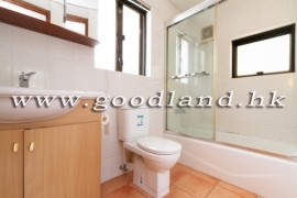 Clear Water Bay End Unit Garden Villa For Sale