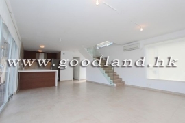 CLEAR WATER BAY Detached Village House with Sea View For Rent
