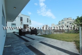 CLEAR WATER BAY Detached Village House with Sea View For Rent