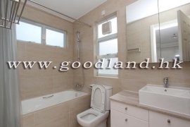 CLEAR WATER BAY Detached Village House with Sea View For Rent