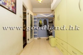 Clear Water Bay Garden Apartment For Sale