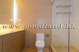Clear Water Bay Garden Managed Complex Villa For Sale | Indoor Communal Pool
