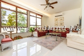 Clear Water Bay Split-Level Garden Villa For Sale