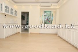 Clear Water Bay Managed Estate Apartment For Sale